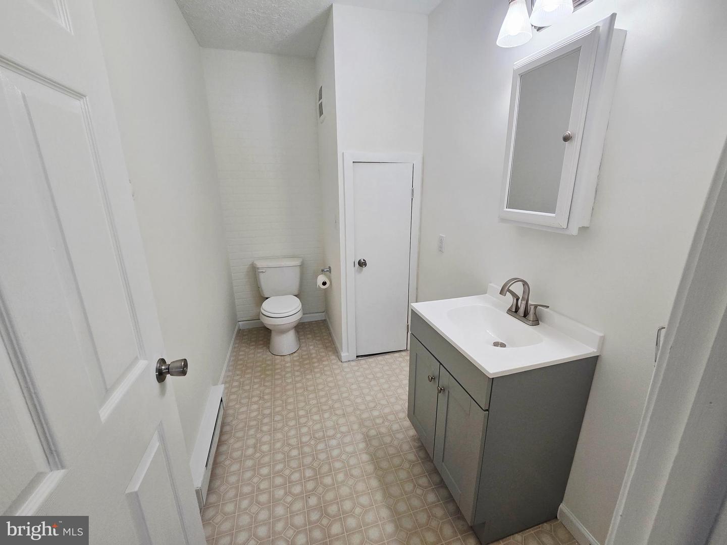 229 Carroll St Property Photo 11