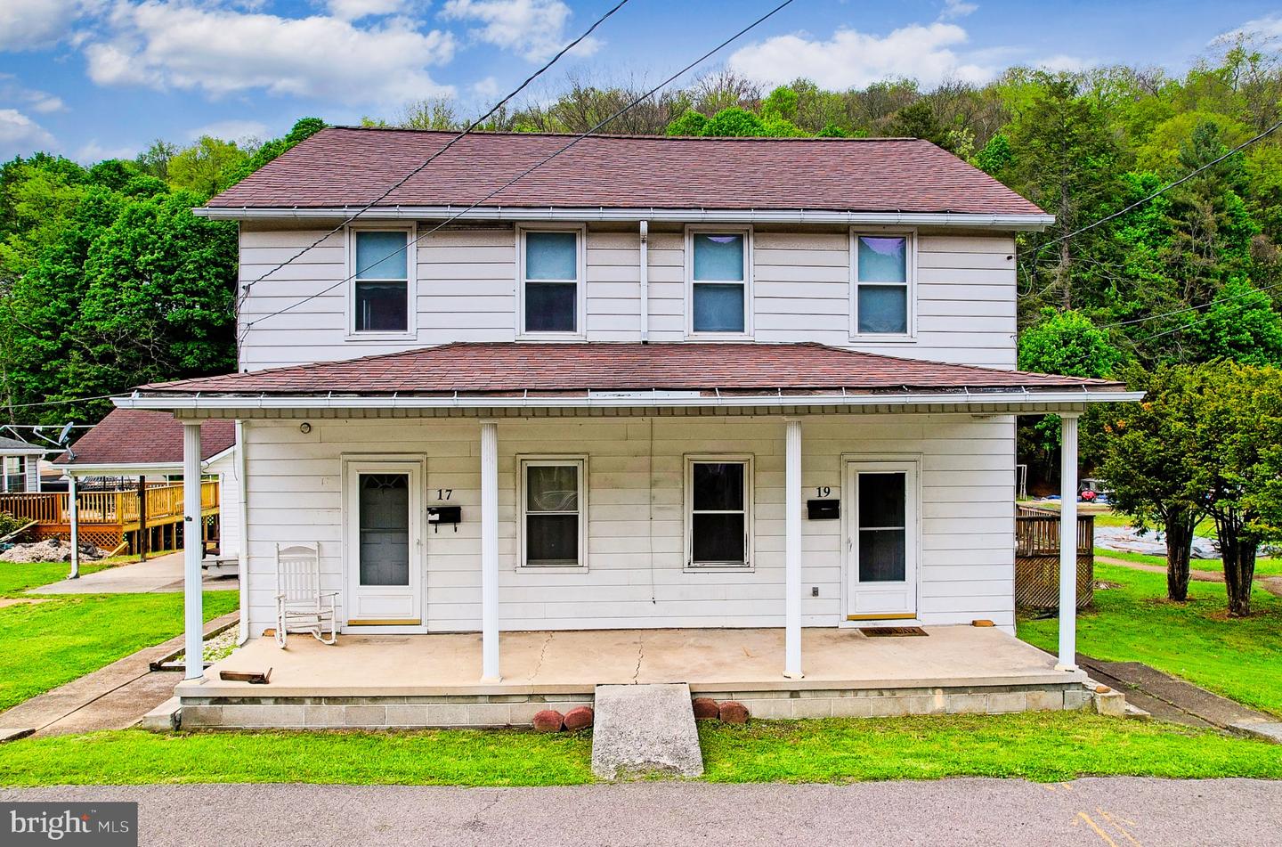 17 Park Property Photo 1