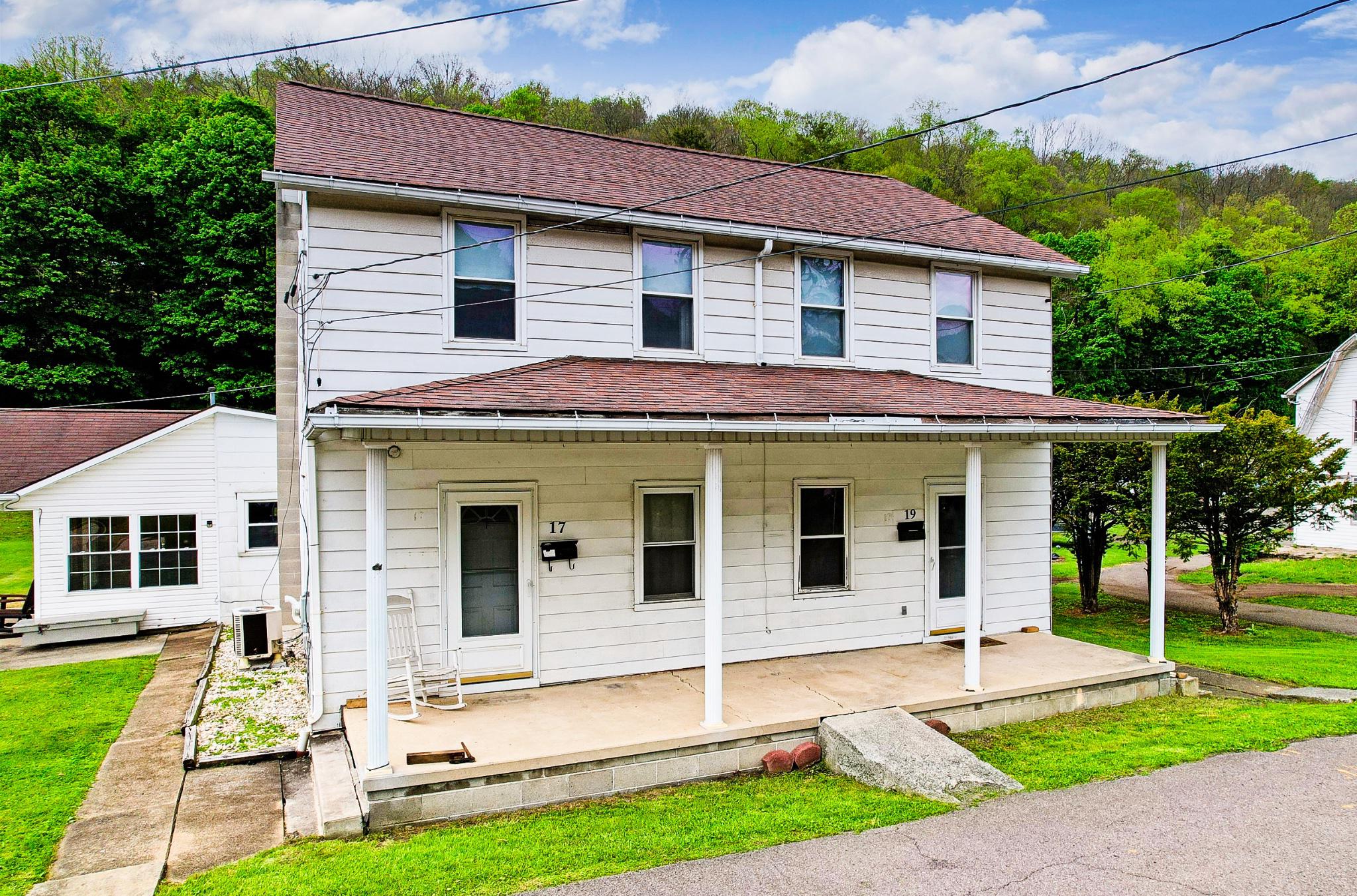 17 Park Property Photo 2