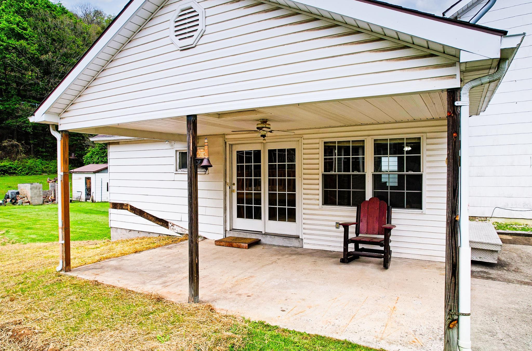 17 Park Property Photo 6