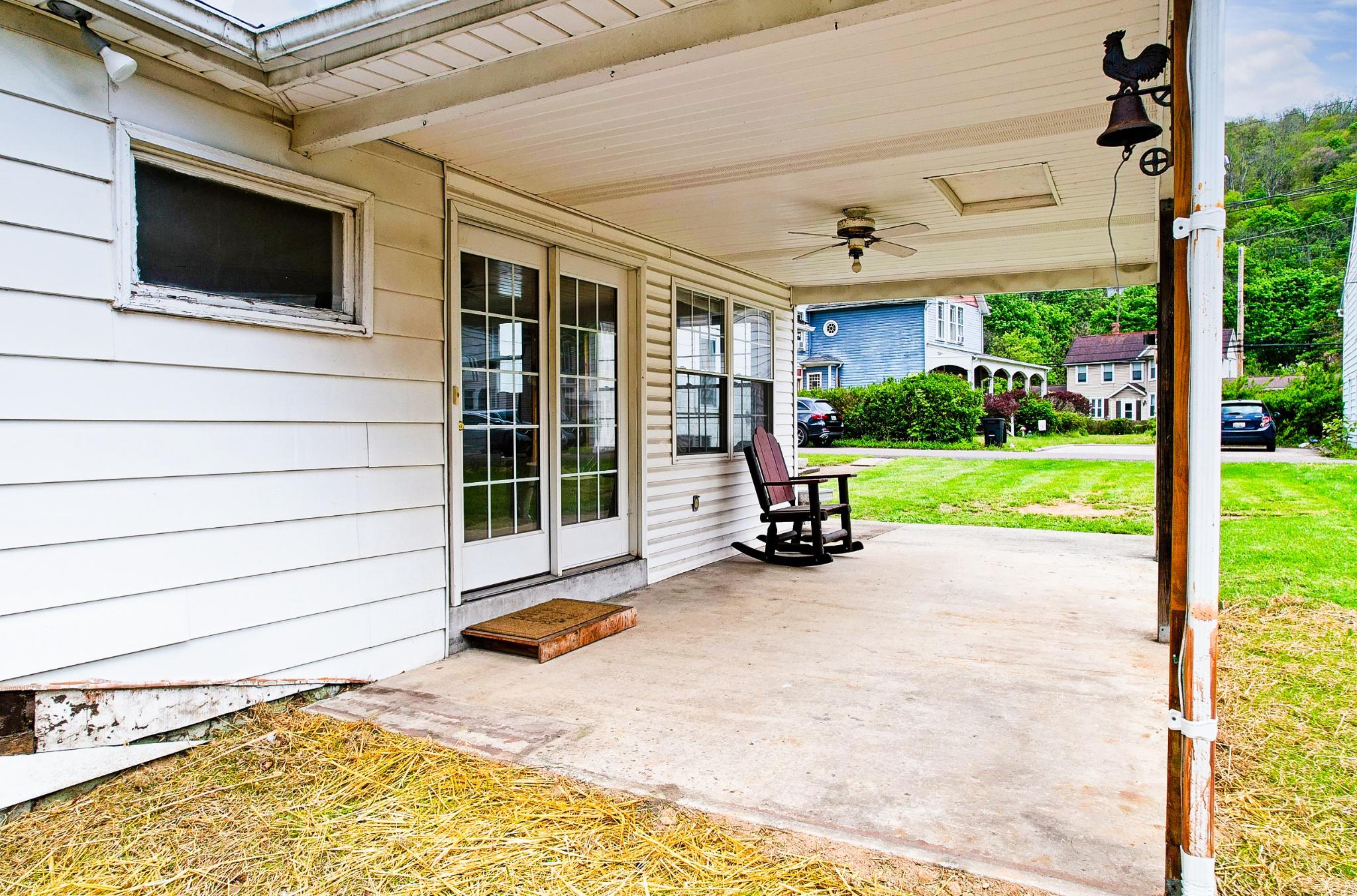 17 Park Property Photo 9