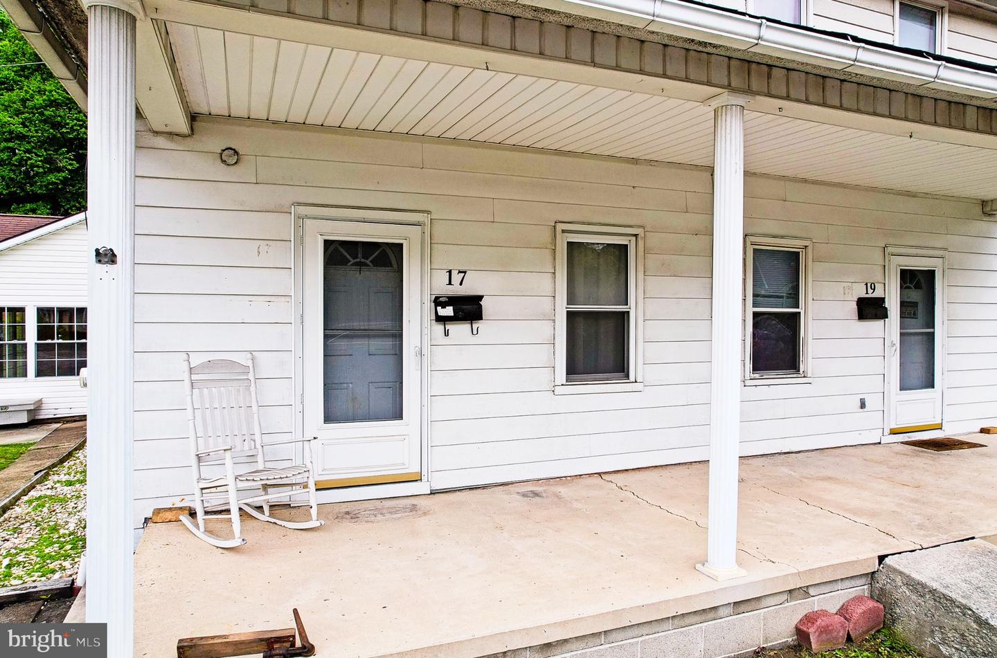 17 Park Property Photo 19