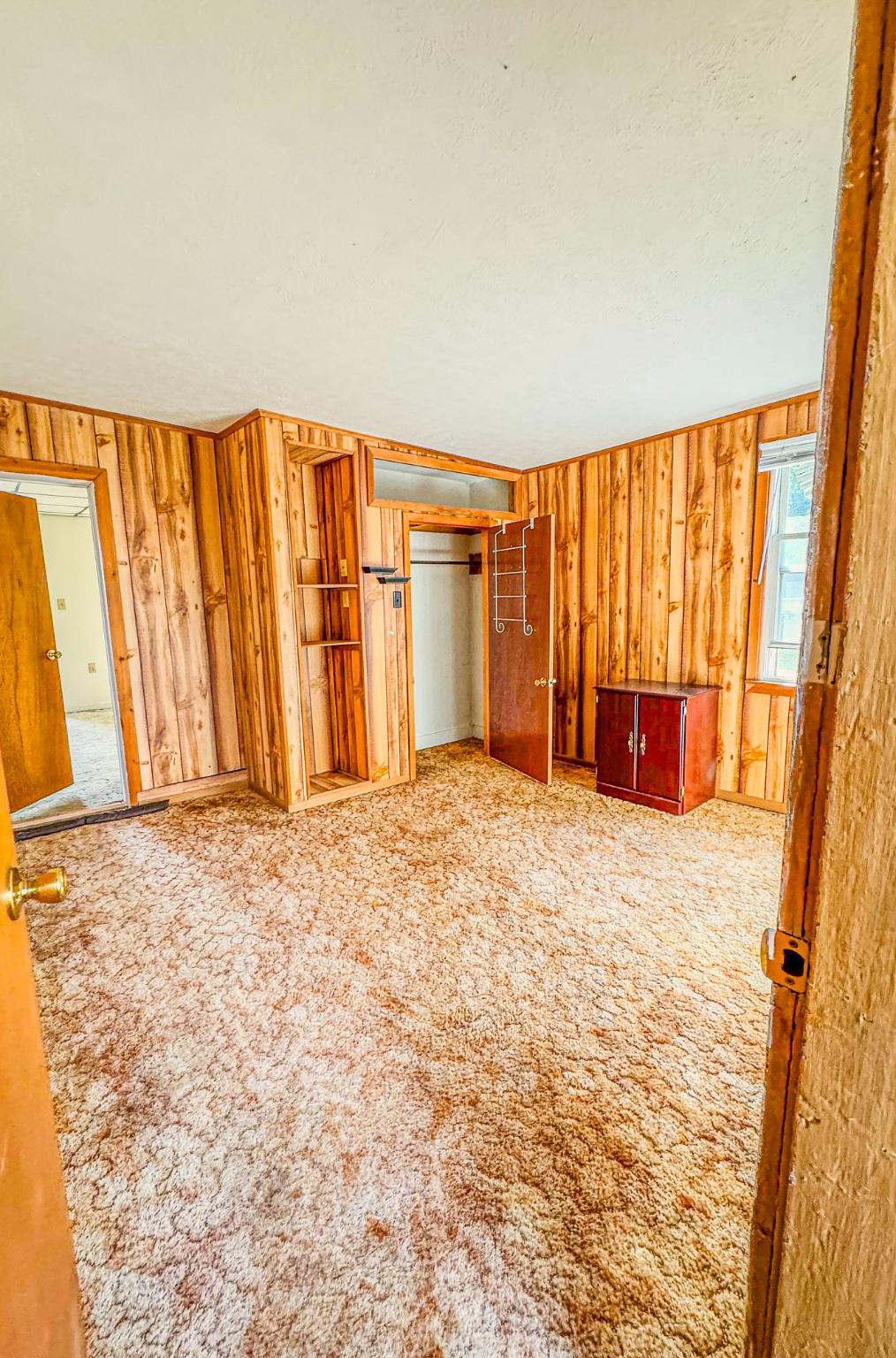 17 Park Property Photo 38