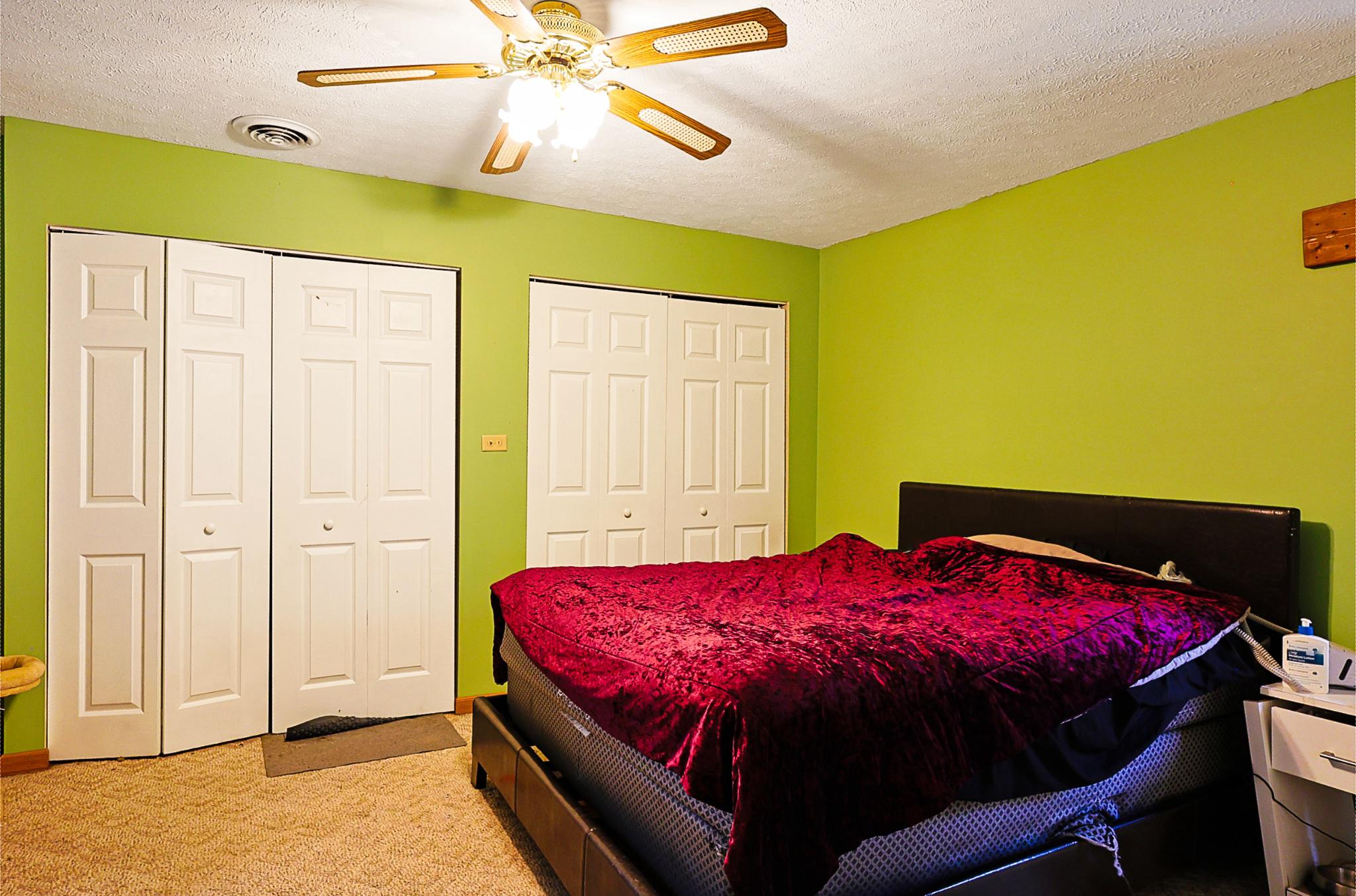 17 Park Property Photo 44