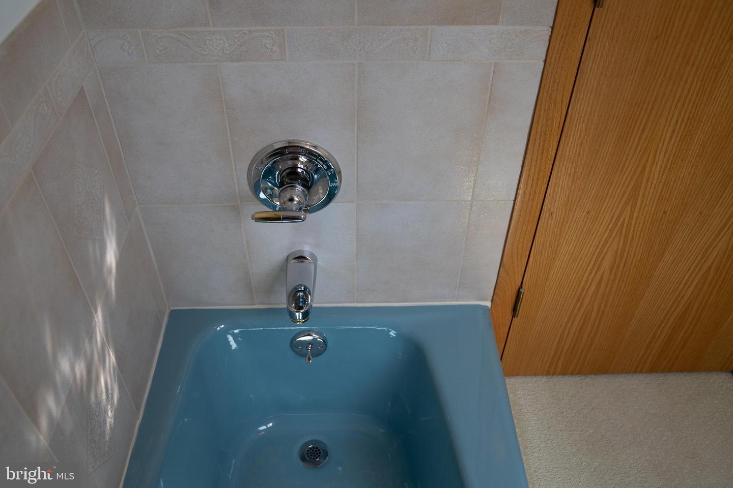 264 Armstrong Ave Property Photo 56