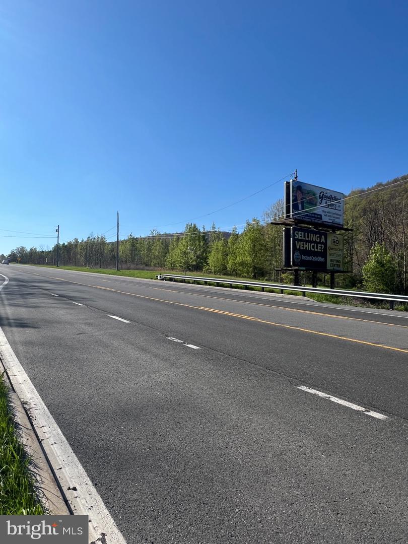 National Hwy (route 40) Rd Property Photo 3