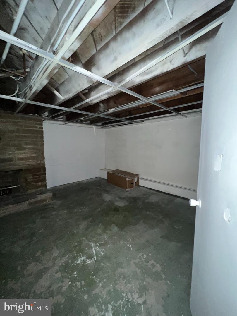 307 Helen St Property Photo 23