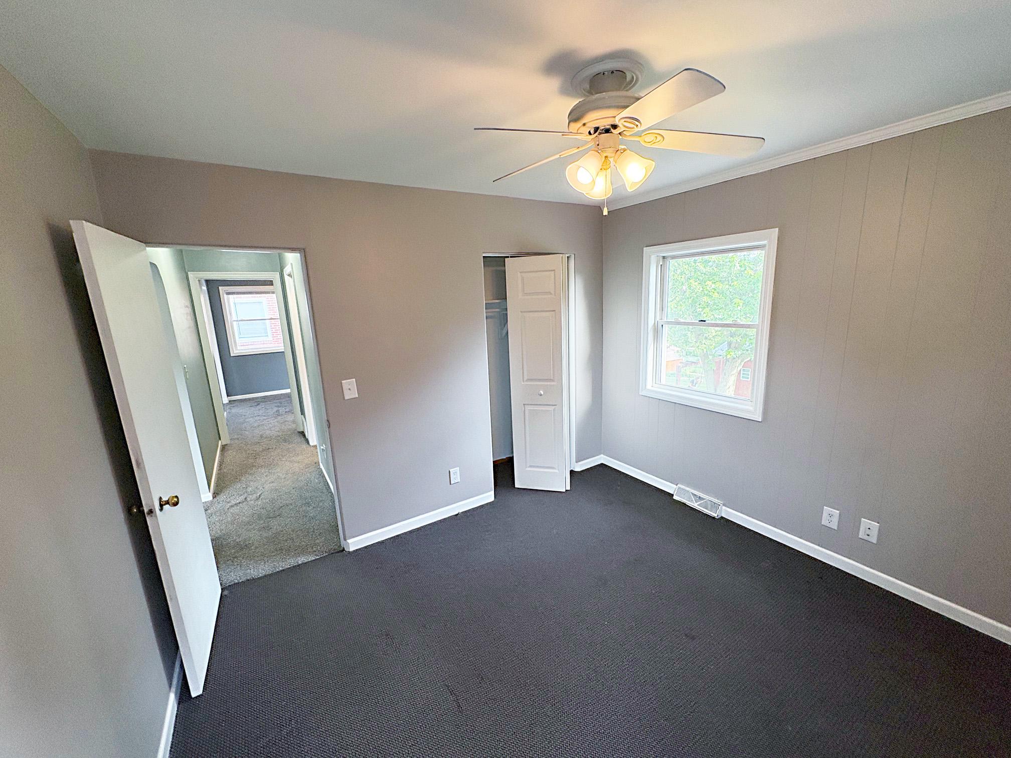 165 Washington St Property Photo 10