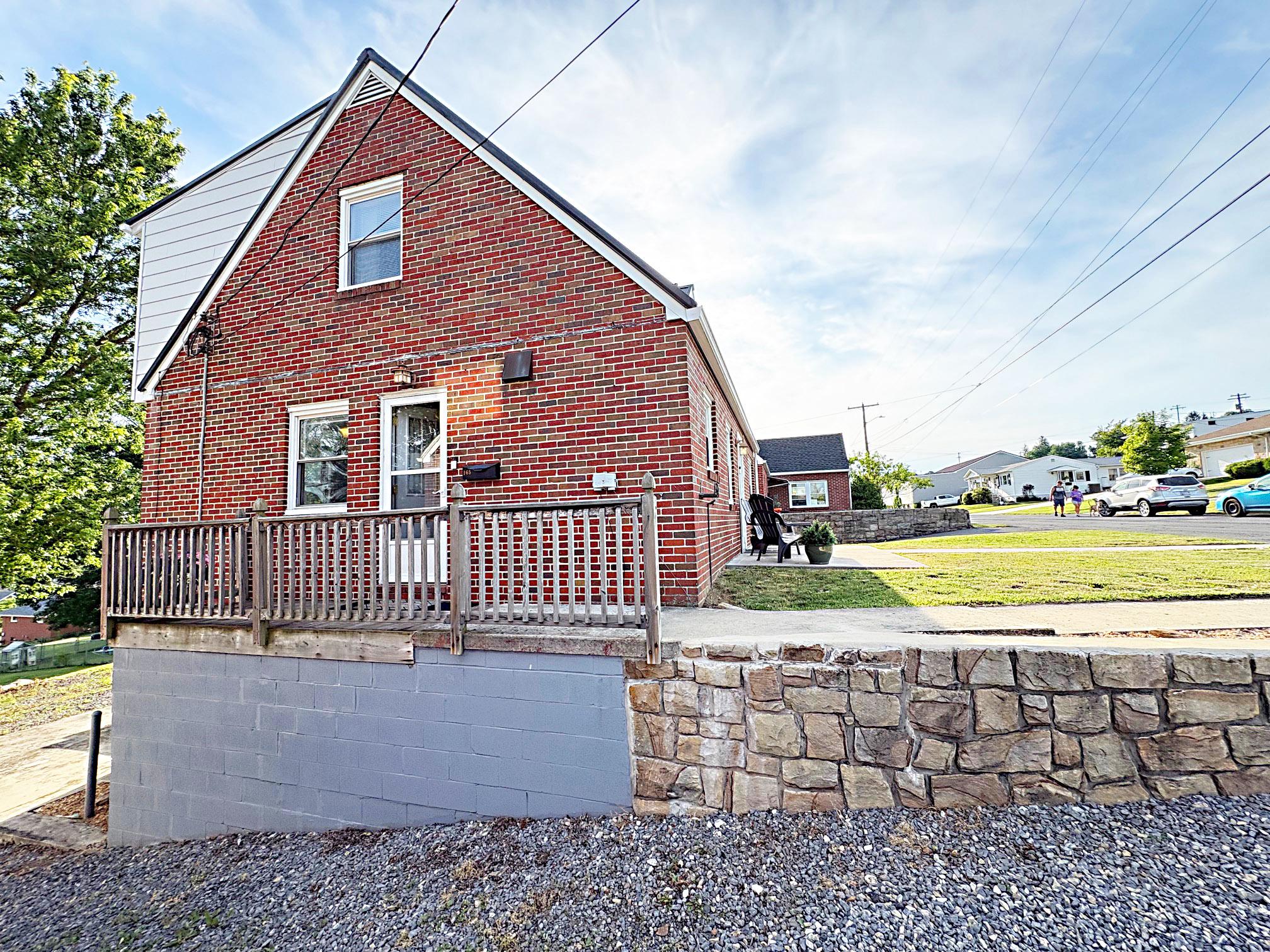 165 Washington St Property Photo 35