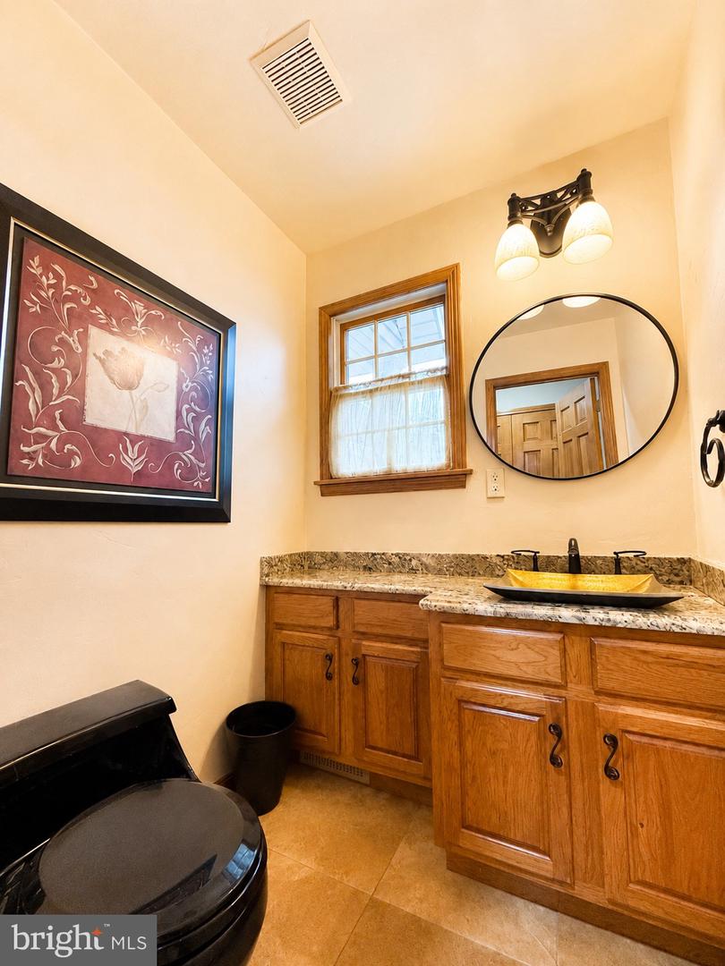 1022 Cherrywood Ave Property Photo 19