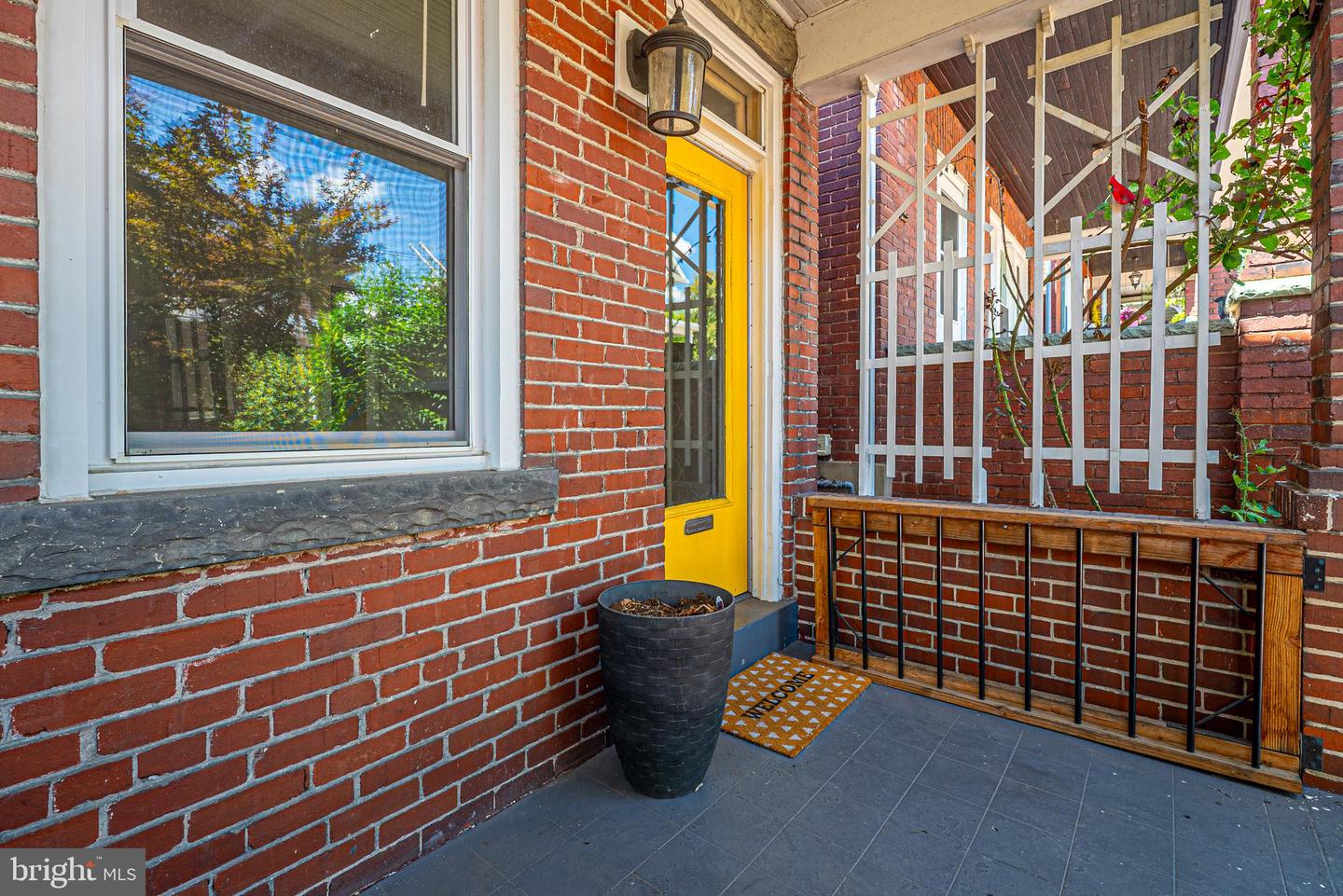 212 Schley St Property Photo 6