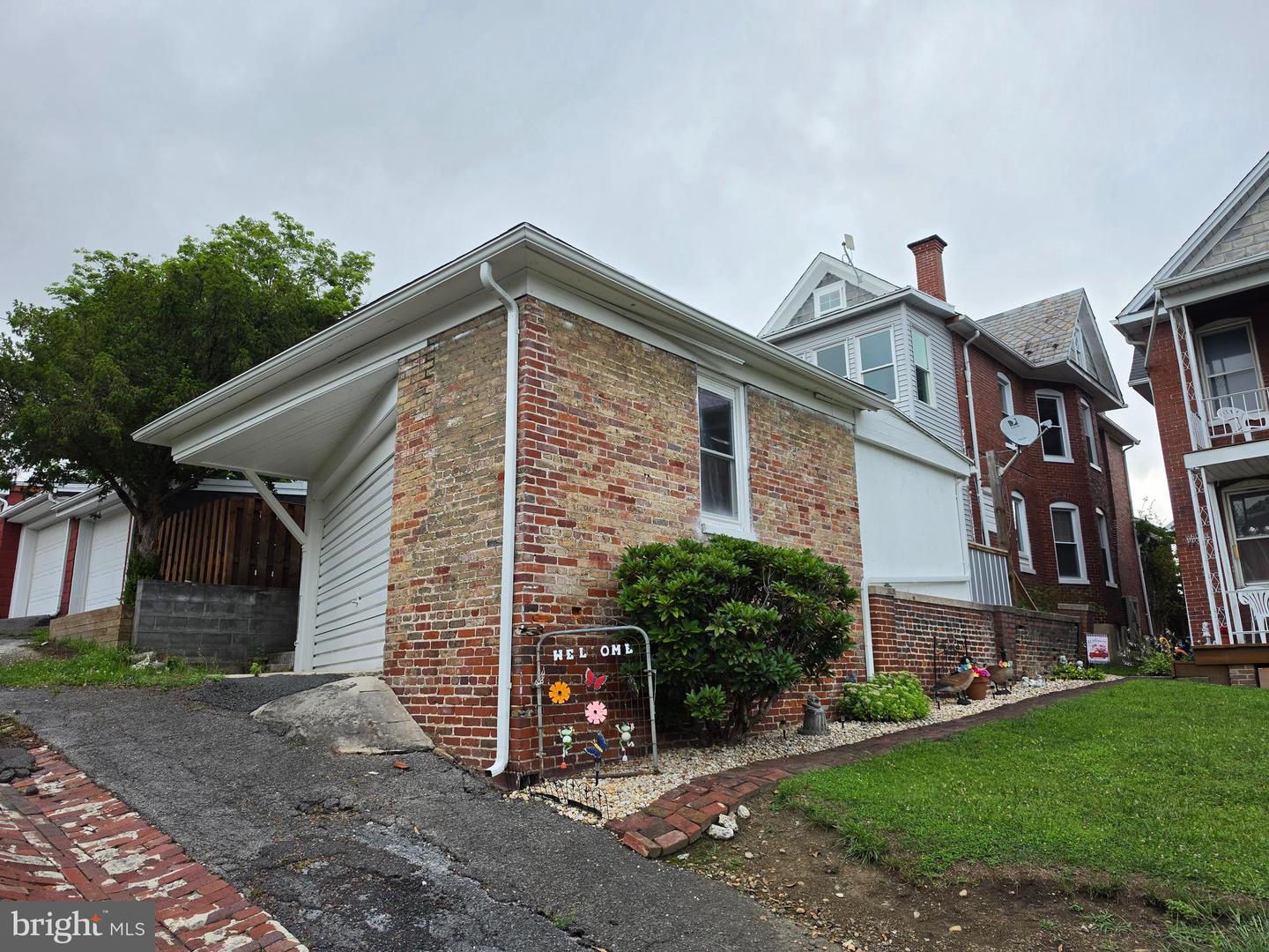 212 Schley St Property Photo 41