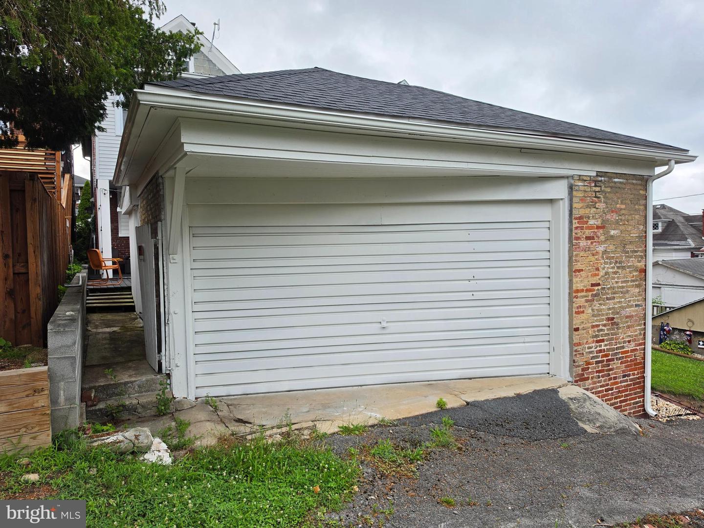 212 Schley St Property Photo 42