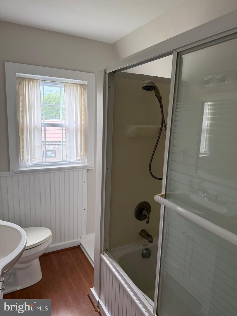 13925 Ellerslie Rd Property Photo 19