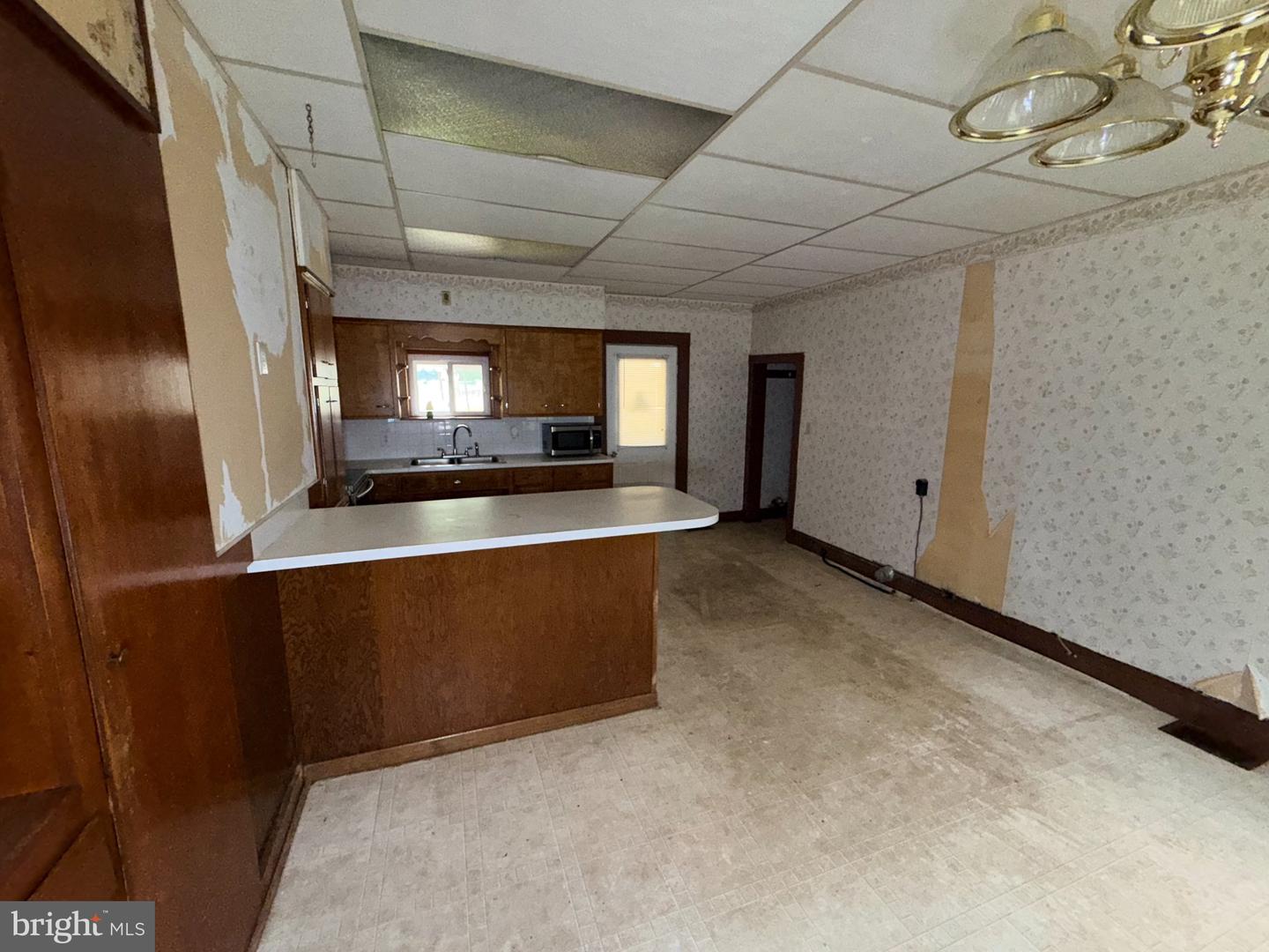 18705 Temperance Row Property Photo 25