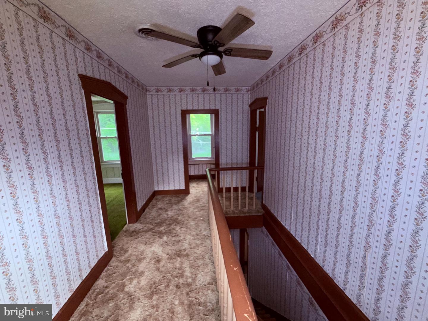 18705 Temperance Row Property Photo 47
