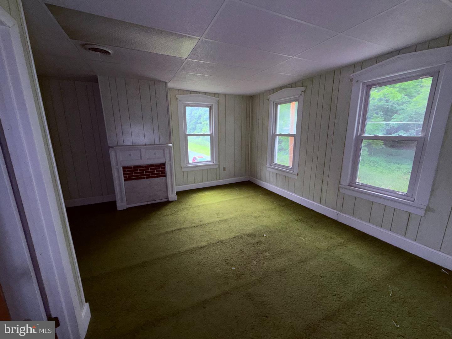 18705 Temperance Row Property Photo 55