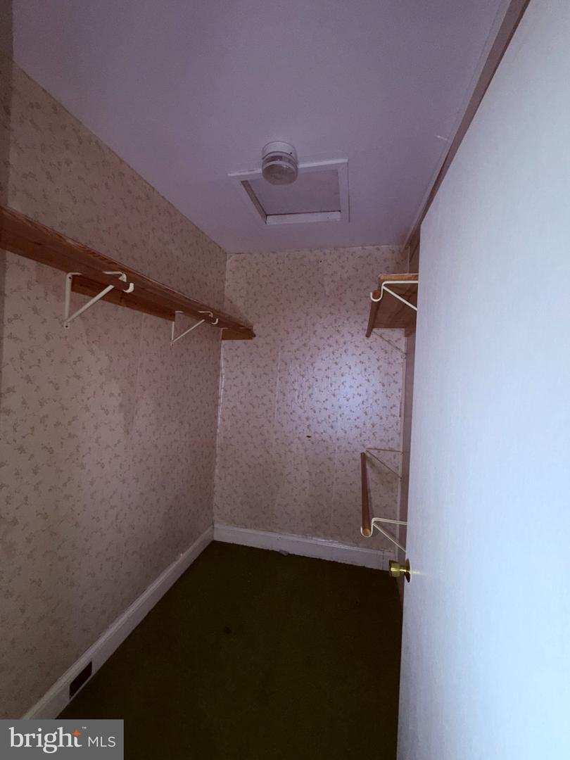 18705 Temperance Row Property Photo 58