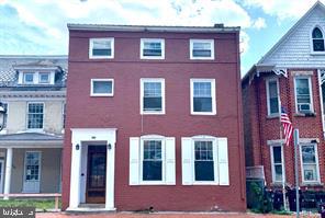 302 Decatur St #apt. 2 Property Photo 1