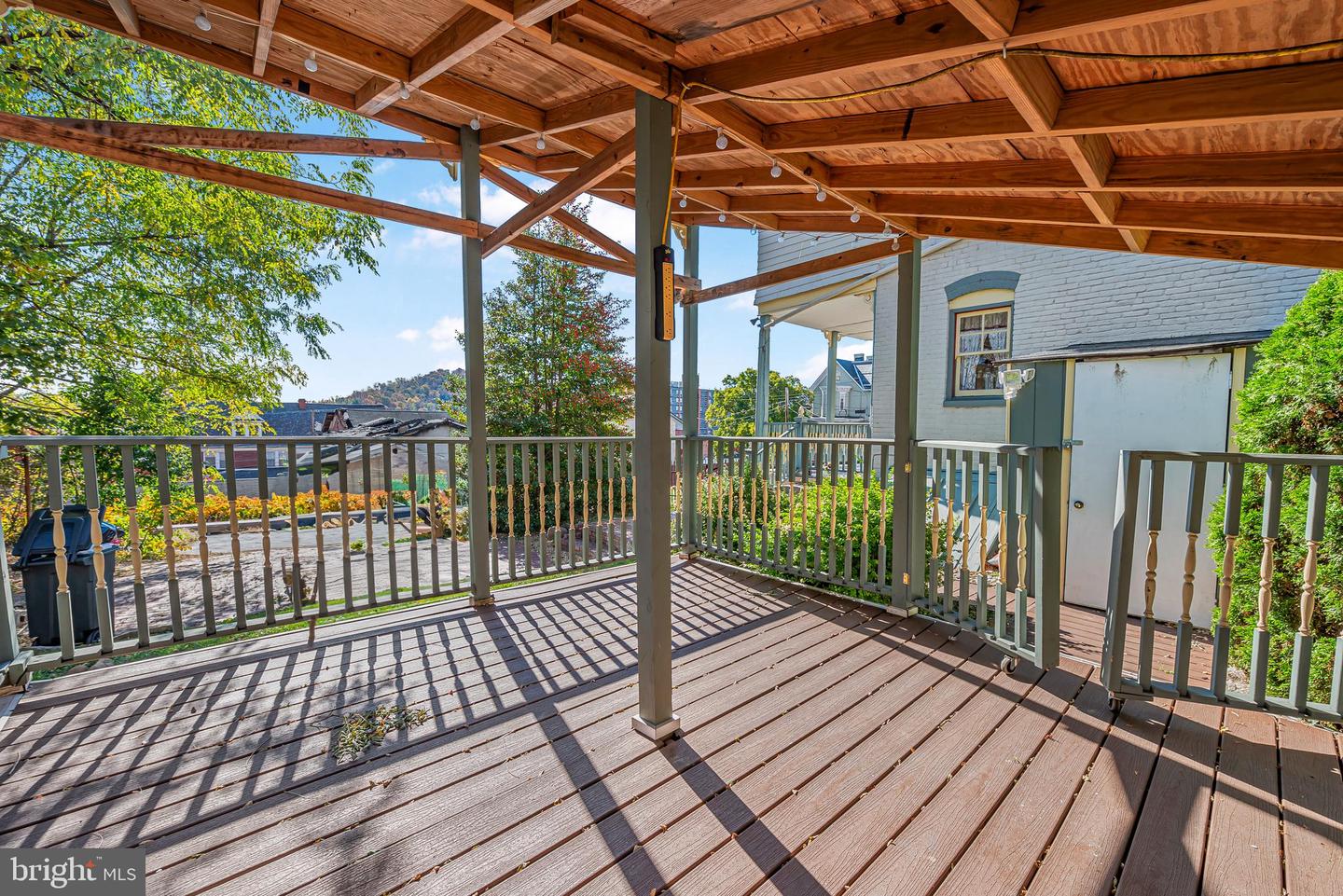 11 S Smallwood St Property Photo 34
