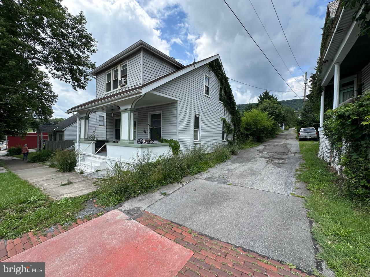 308 FRANKLIN ST Property Photo 1