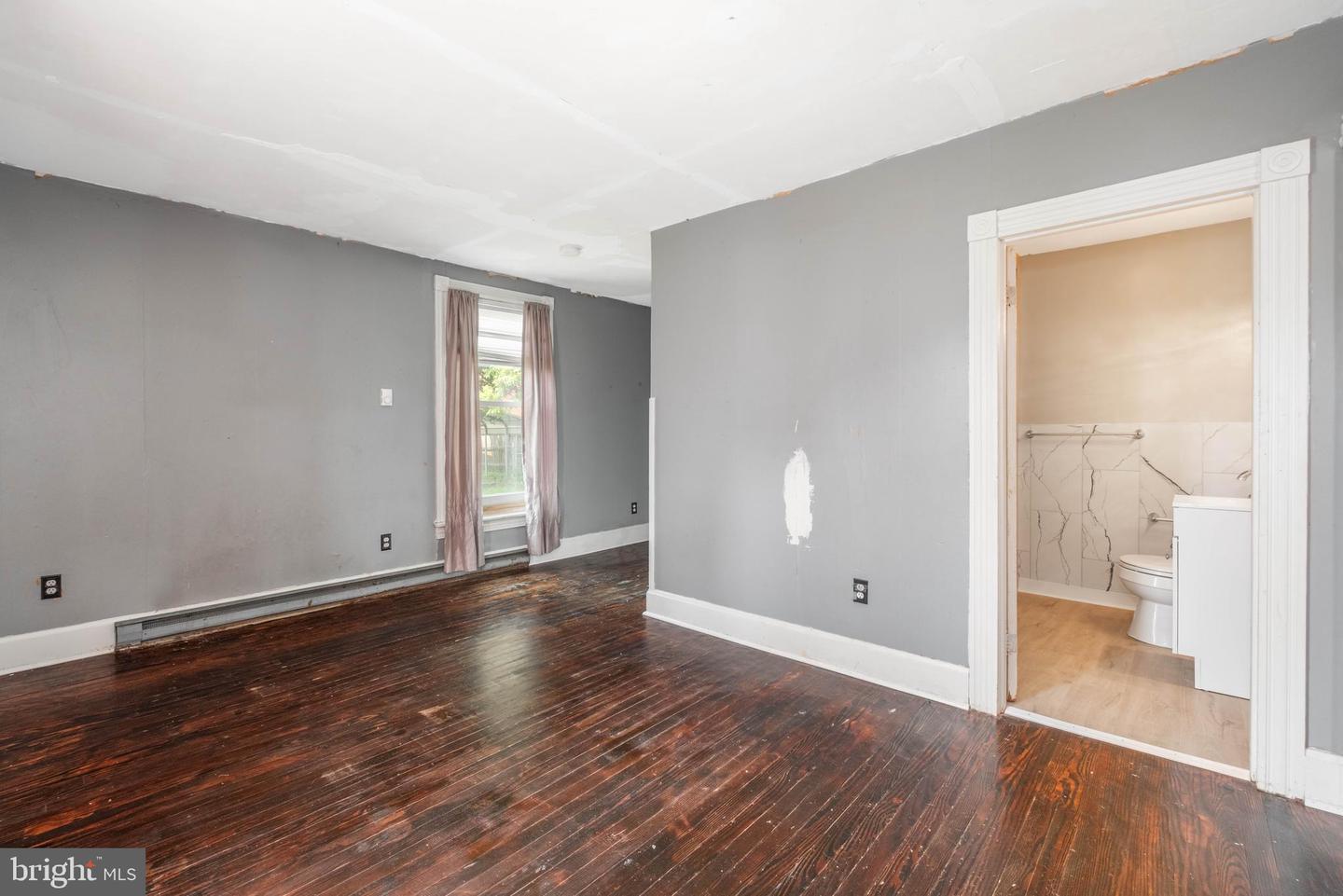 121 Humbird St Property Photo 18