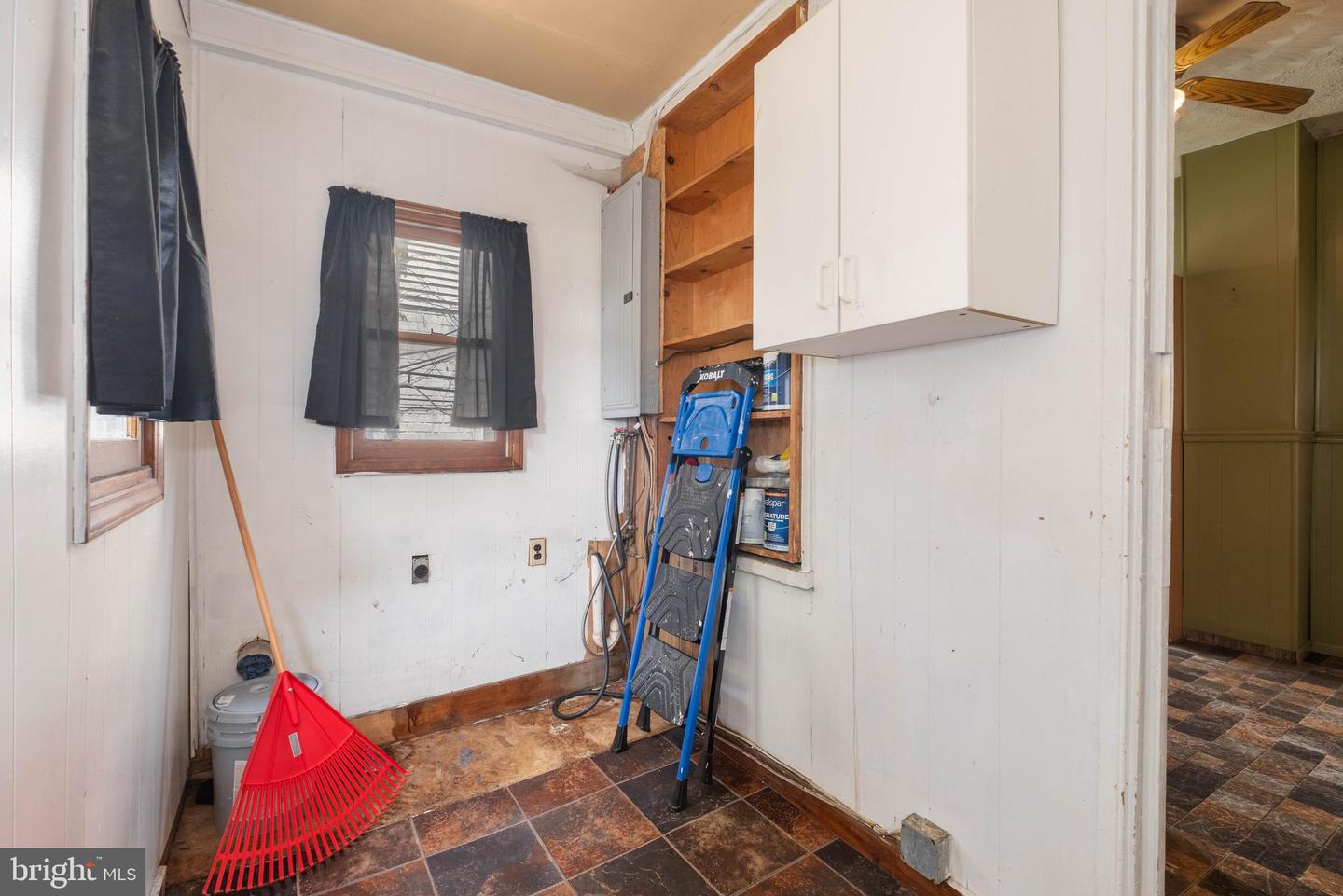121 Humbird St Property Photo 27