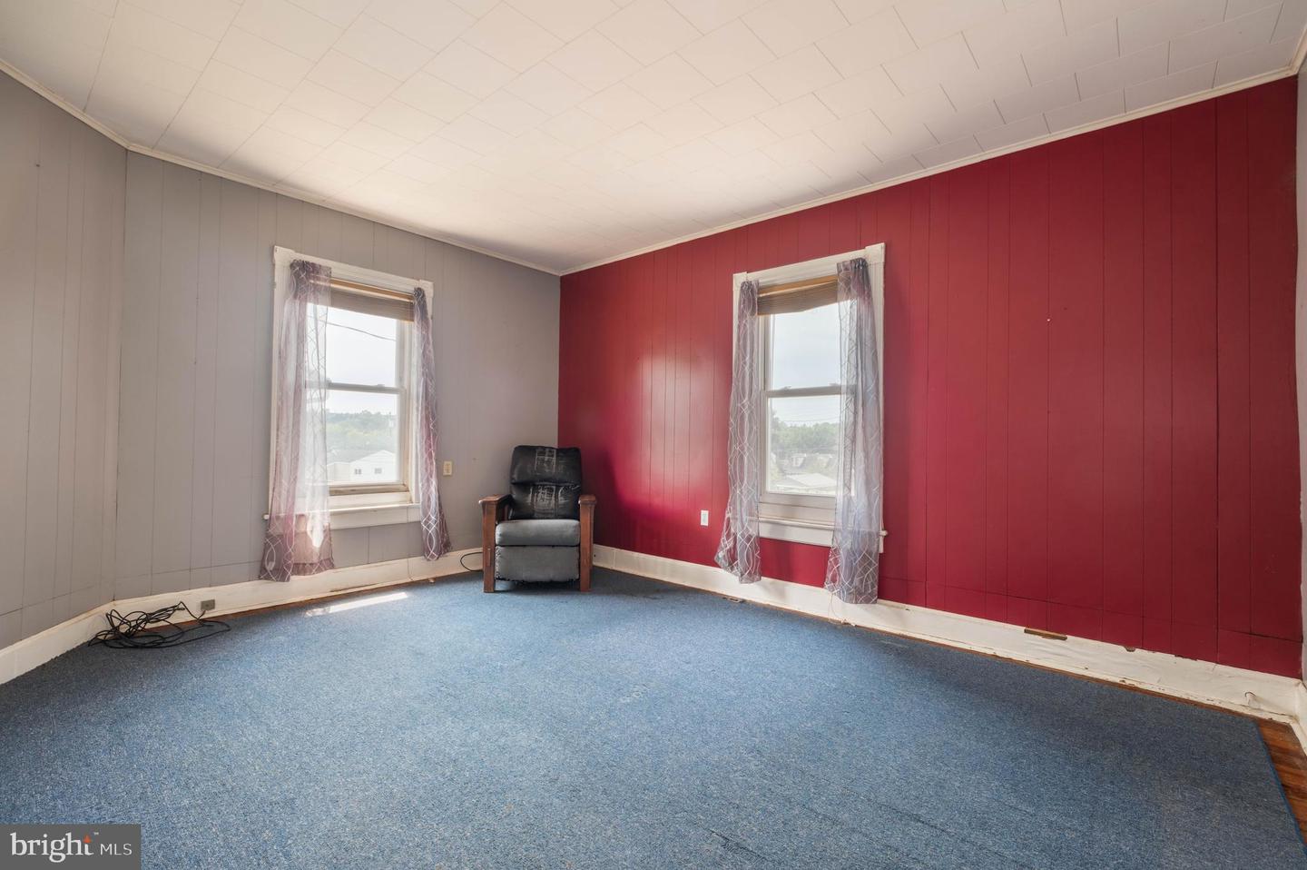 121 Humbird St Property Photo 34