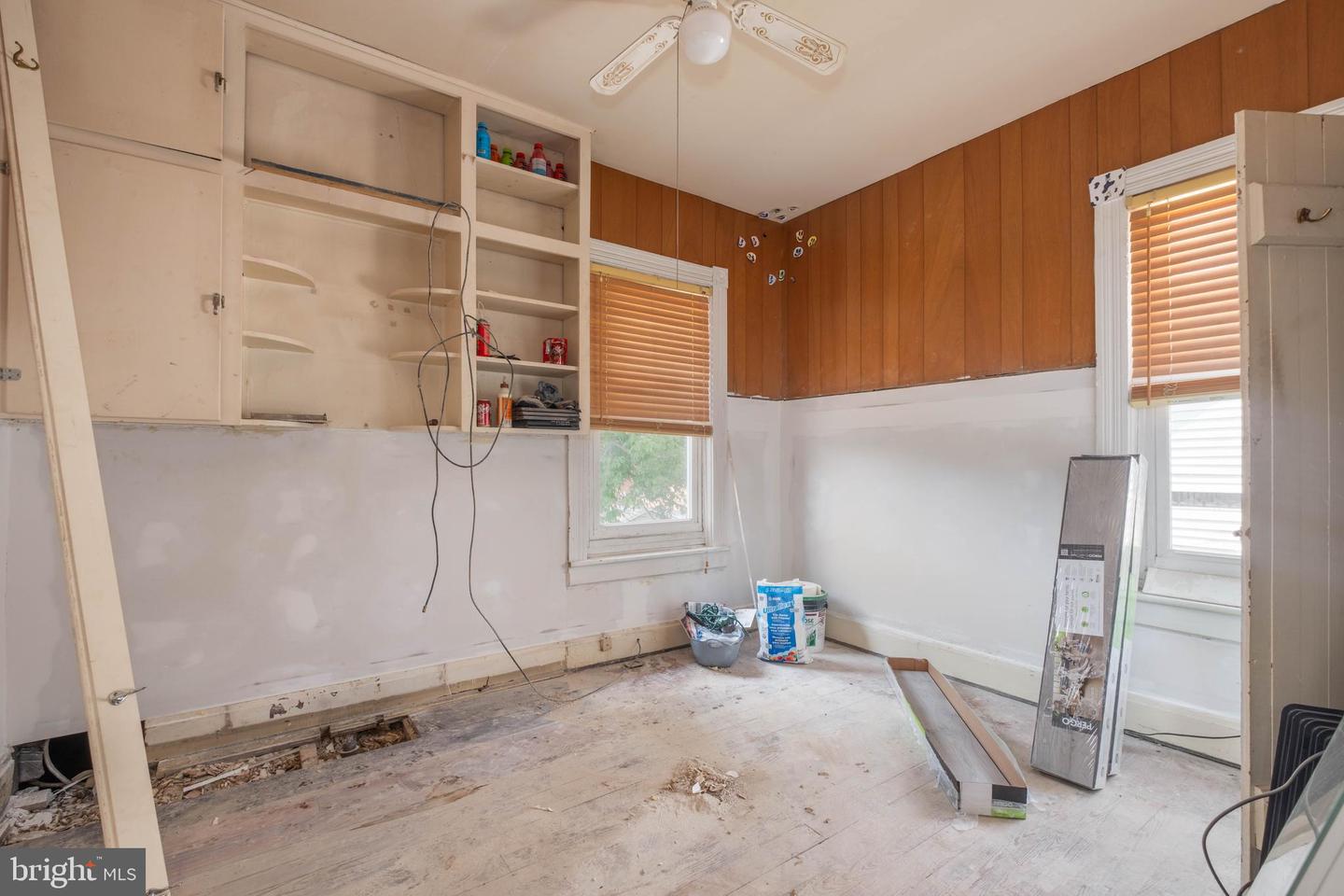 121 Humbird St Property Photo 37
