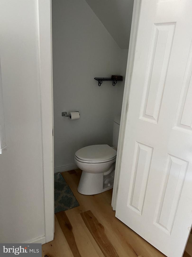 465 Baltimore Ave Property Photo 6