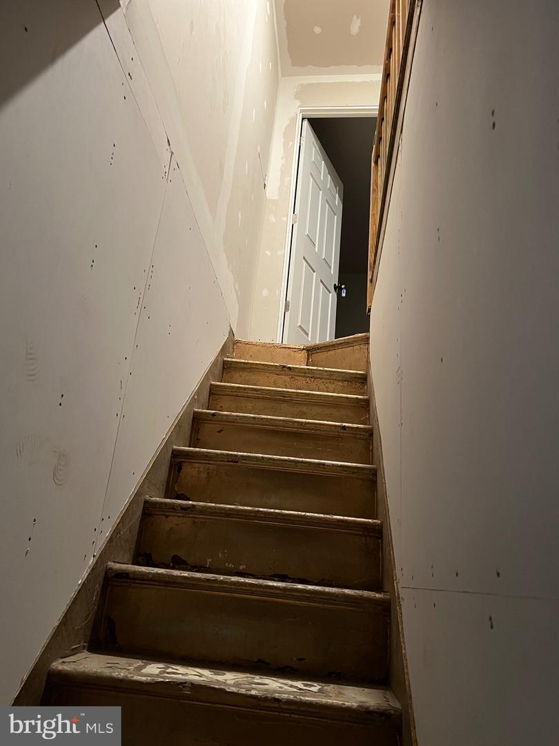465 Baltimore Ave Property Photo 22