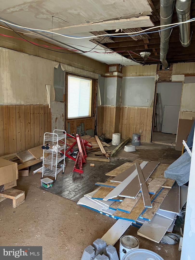 465 Baltimore Ave Property Photo 25