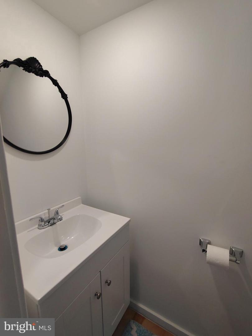 465 Baltimore Ave Property Photo 28