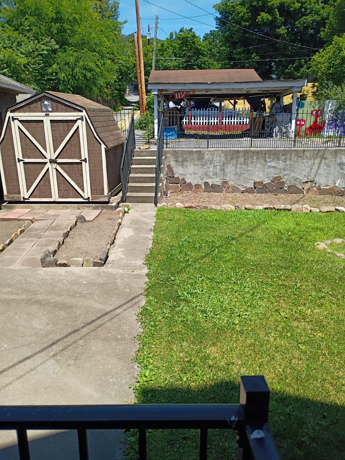 805 Braddock Rd Property Photo 10