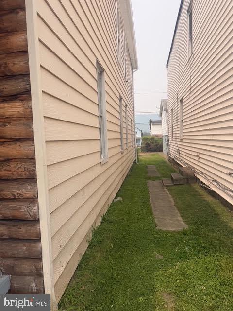319 Grand Ave Property Photo 10