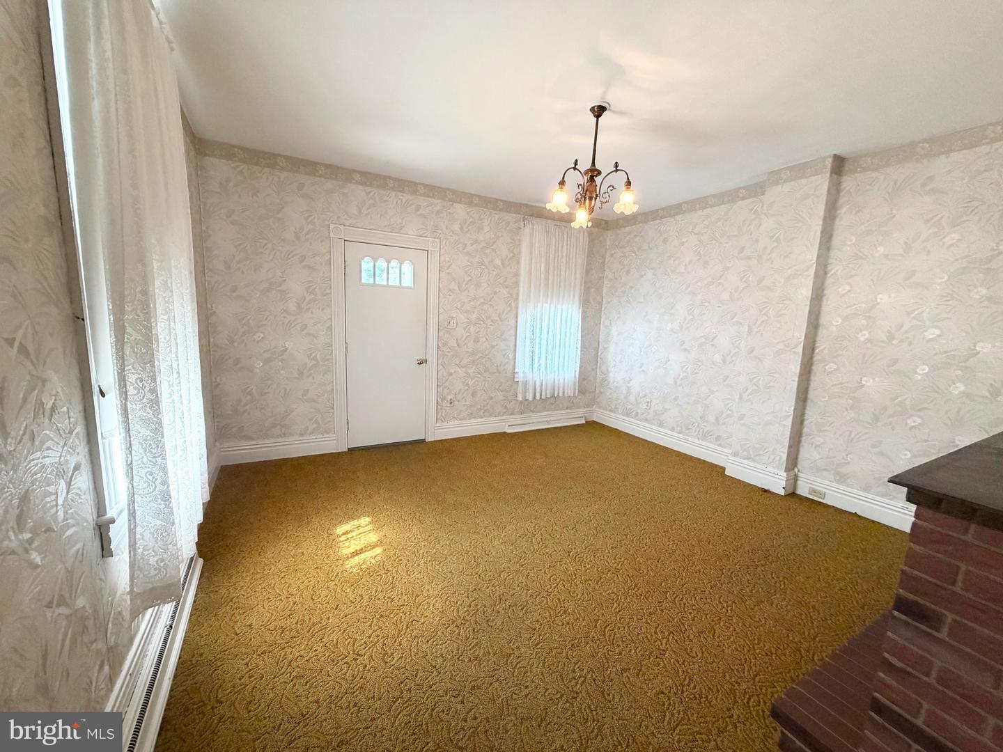 100 Mount Pleasant St Property Photo 11