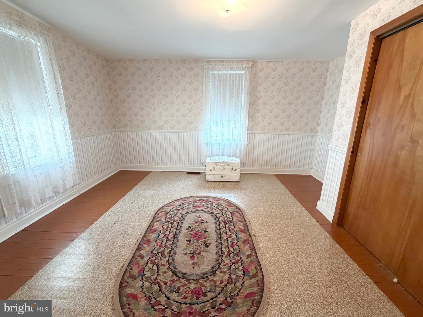 100 Mount Pleasant St Property Photo 28