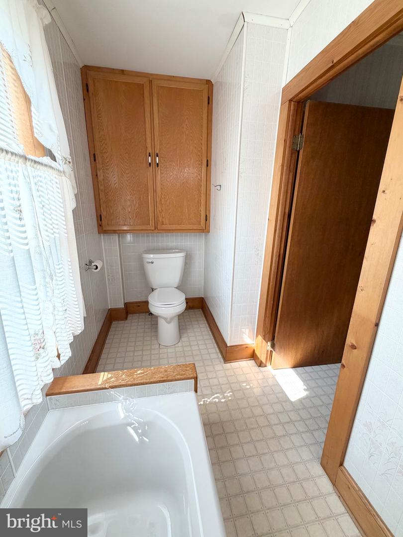100 Mount Pleasant St Property Photo 48