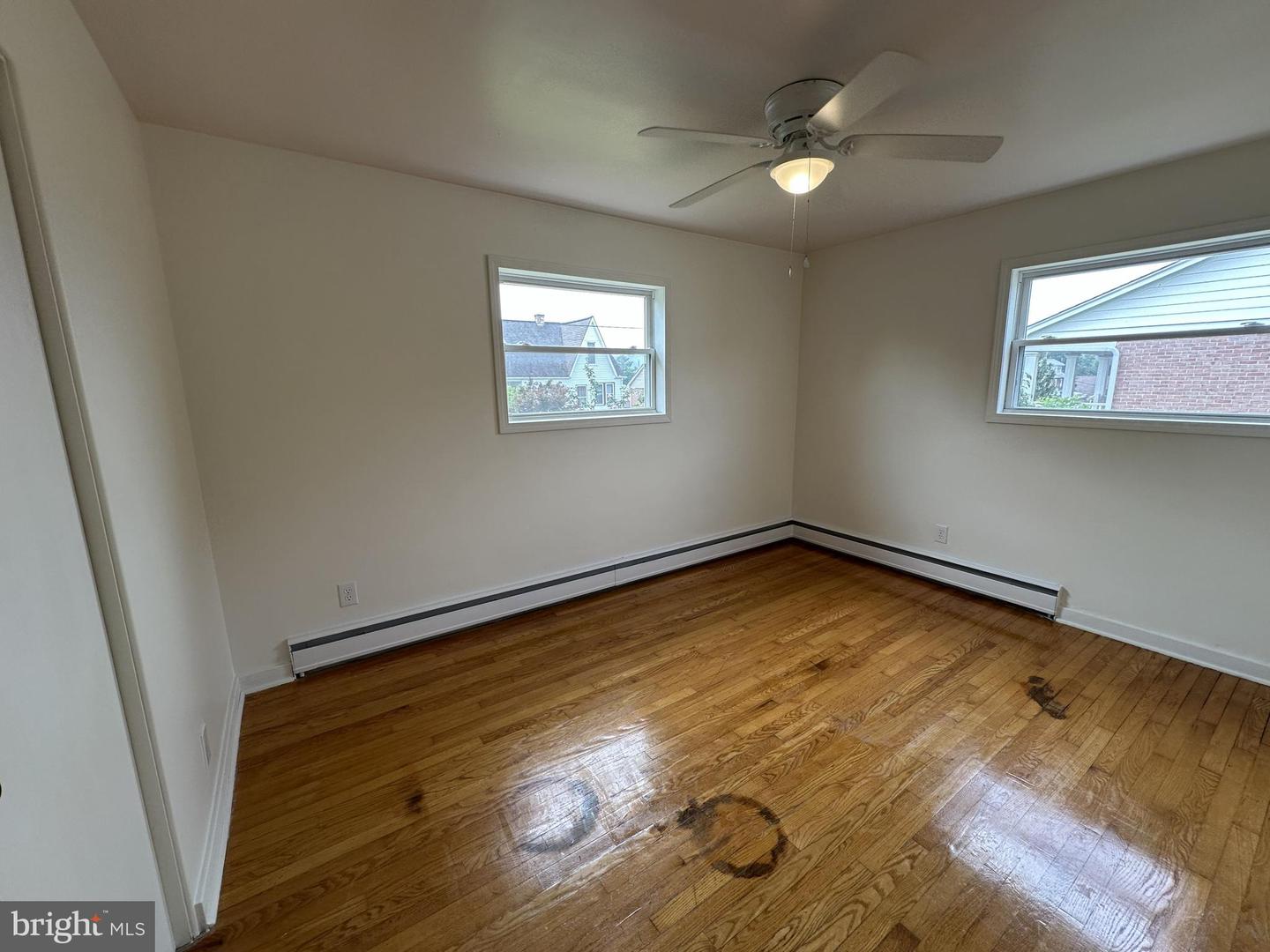 626 Elwood St Property Photo 19