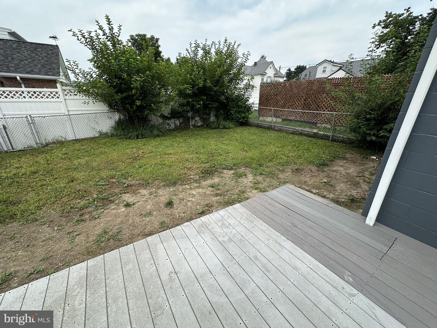 626 Elwood St Property Photo 32