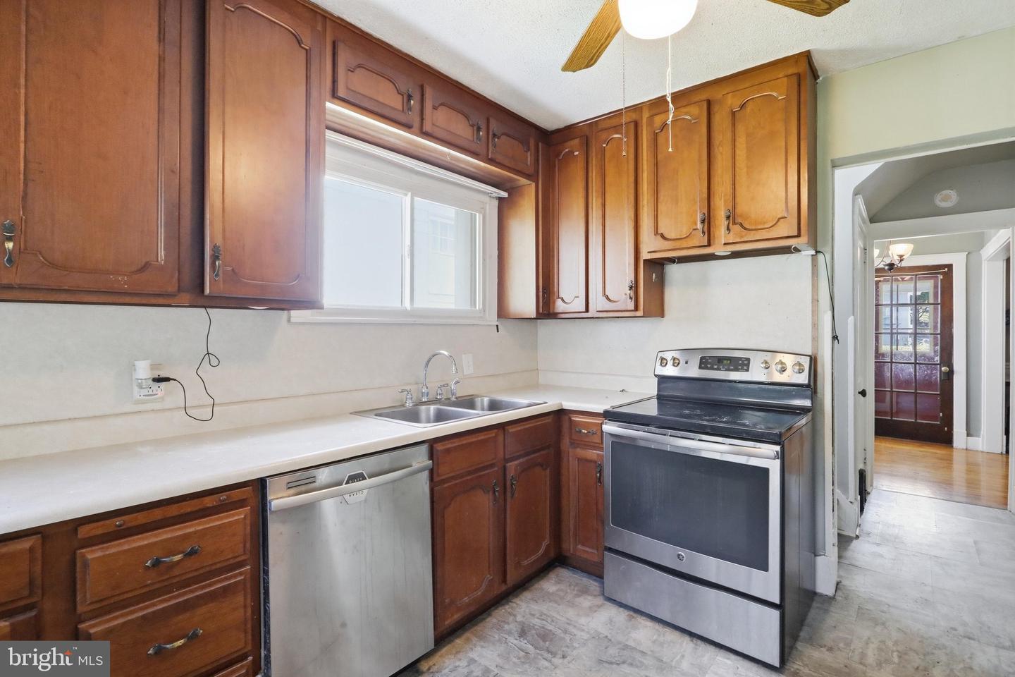 805 Fayette St Property Photo 15