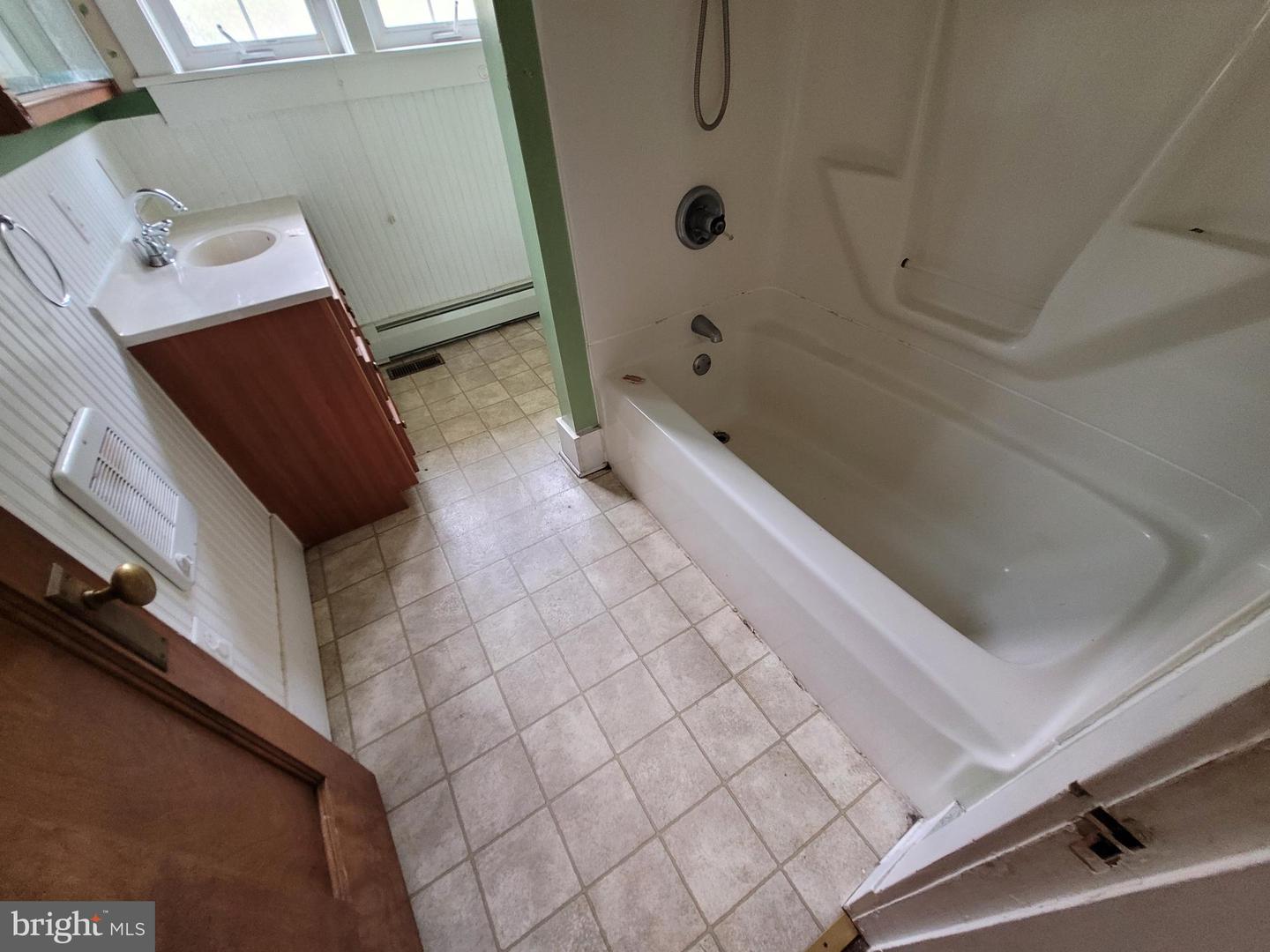 885 Braddock Rd Property Photo 30