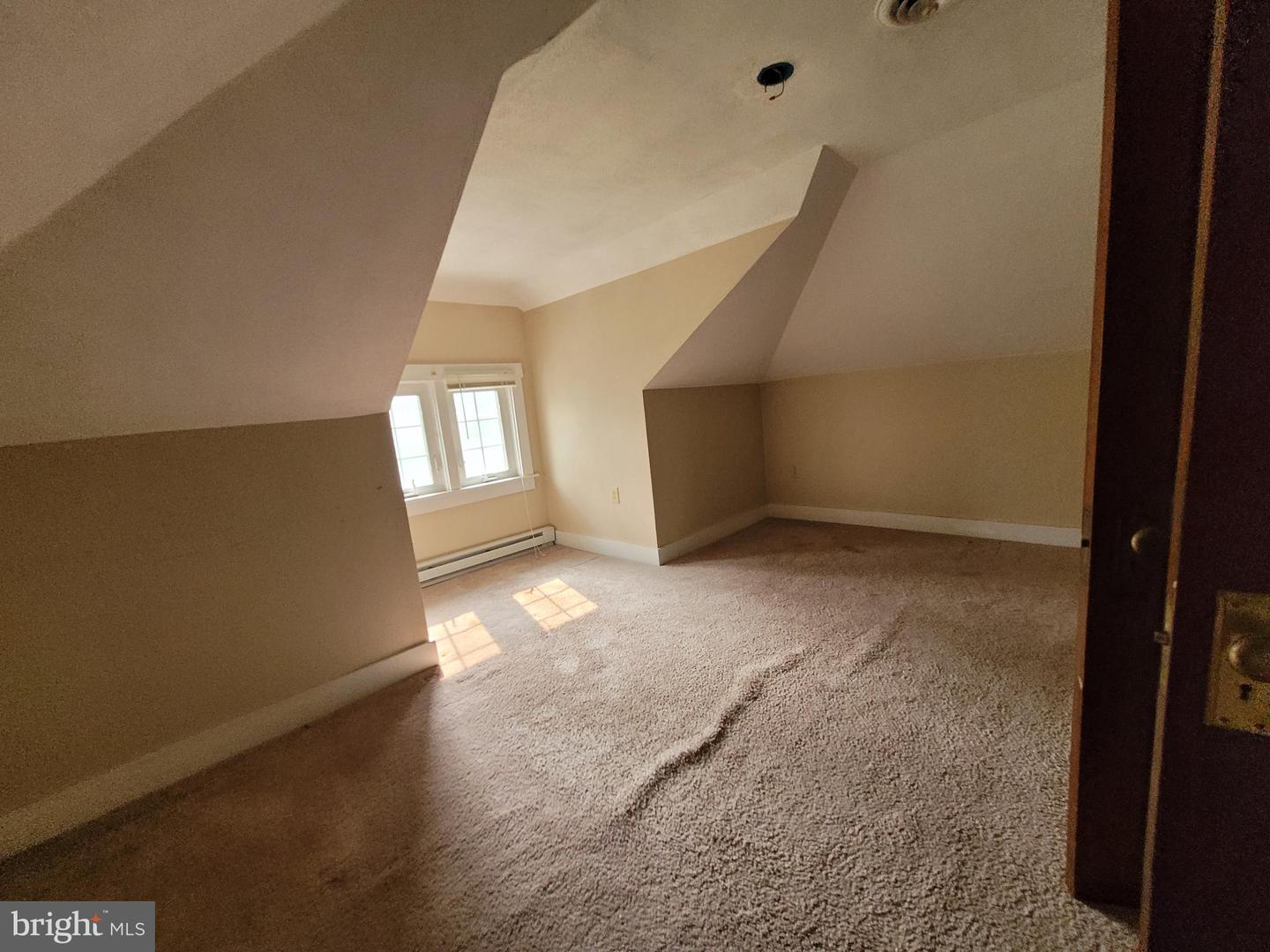 885 Braddock Rd Property Photo 34