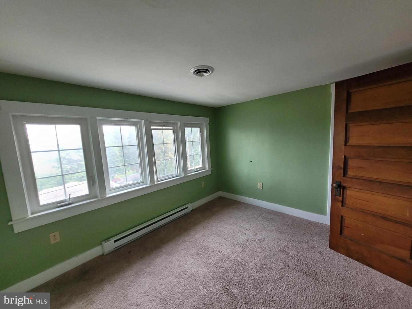 885 Braddock Rd Property Photo 35