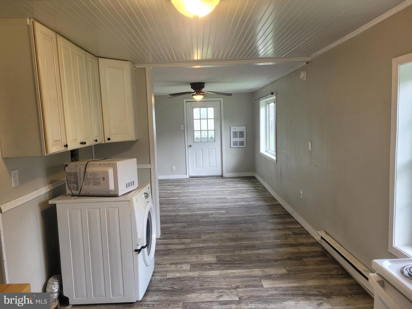 14507 Cedar St Property Photo 9