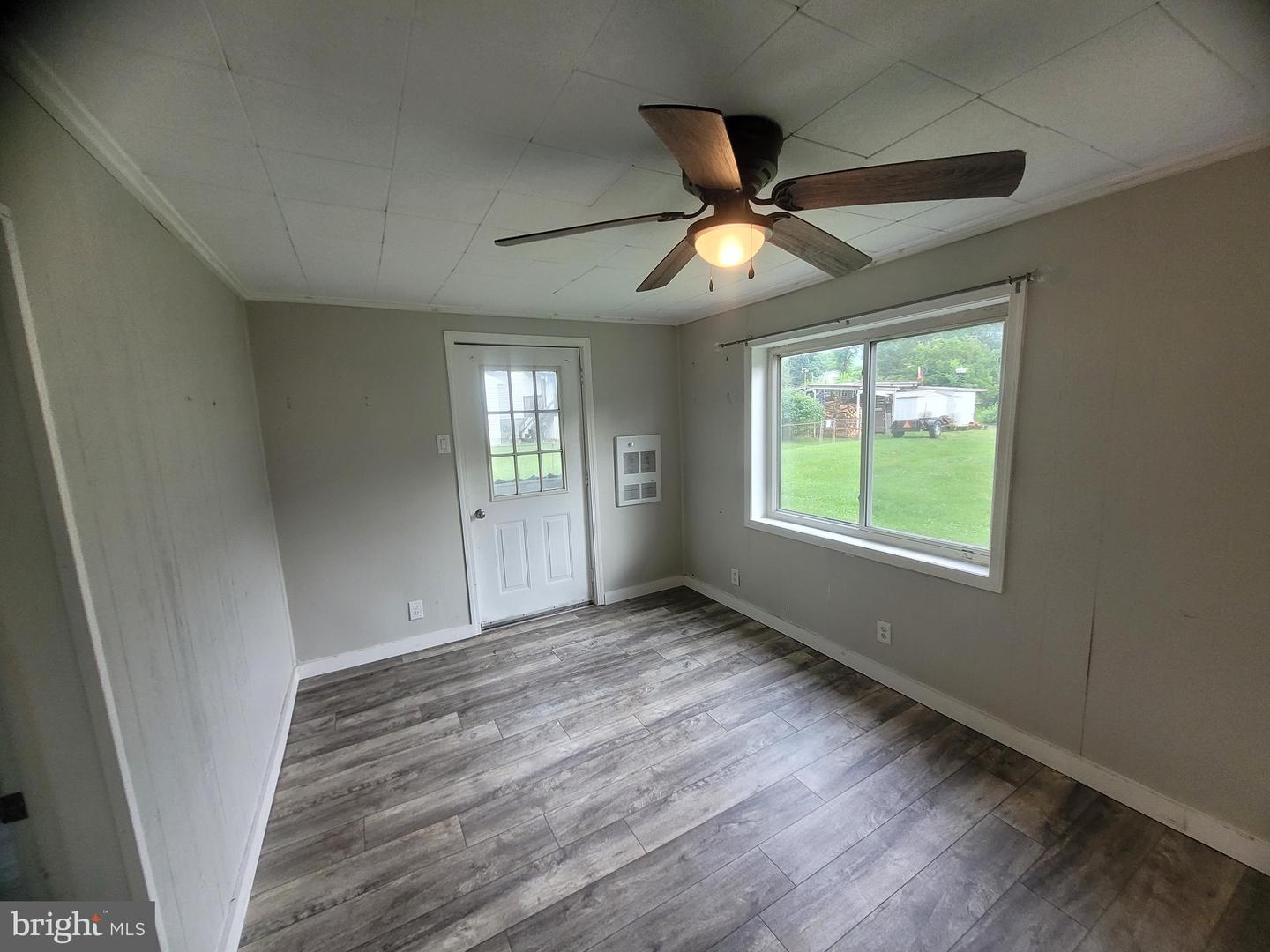 14507 Cedar St Property Photo 15
