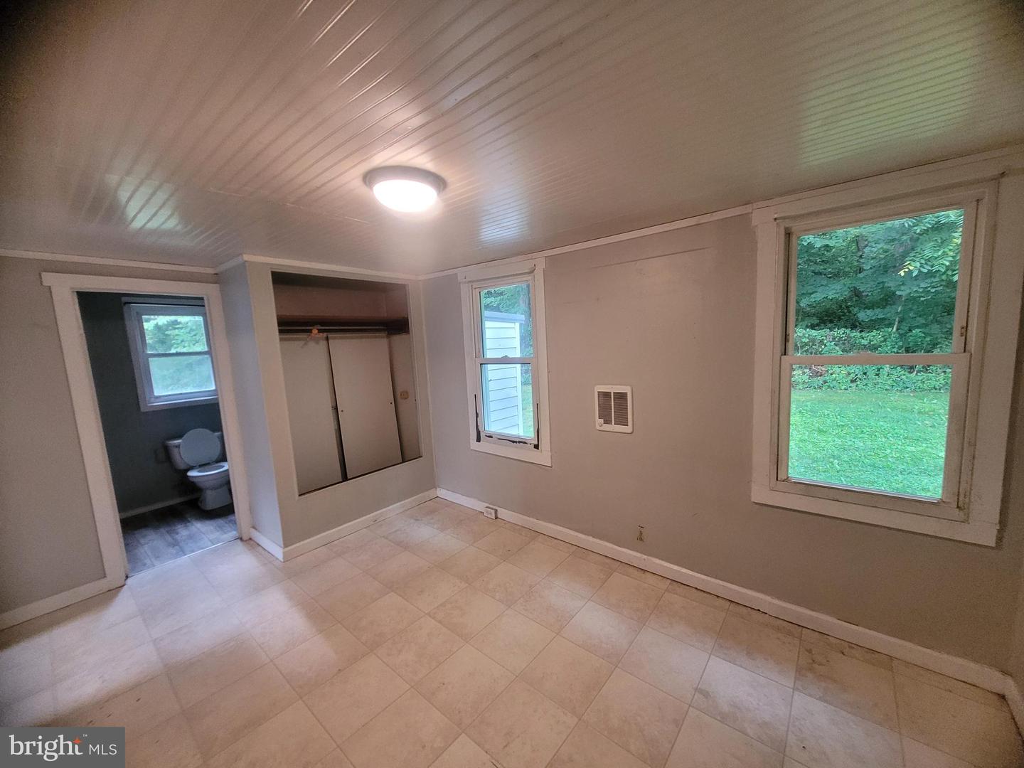 14507 Cedar St Property Photo 22
