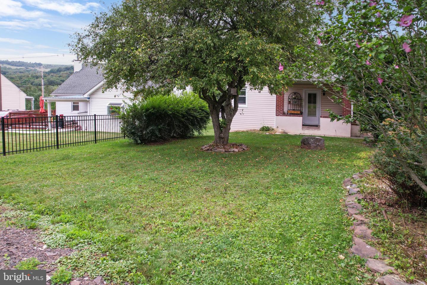 100 Braddock Rd Property Photo 25