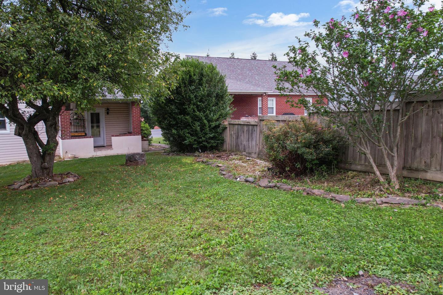 100 Braddock Rd Property Photo 26