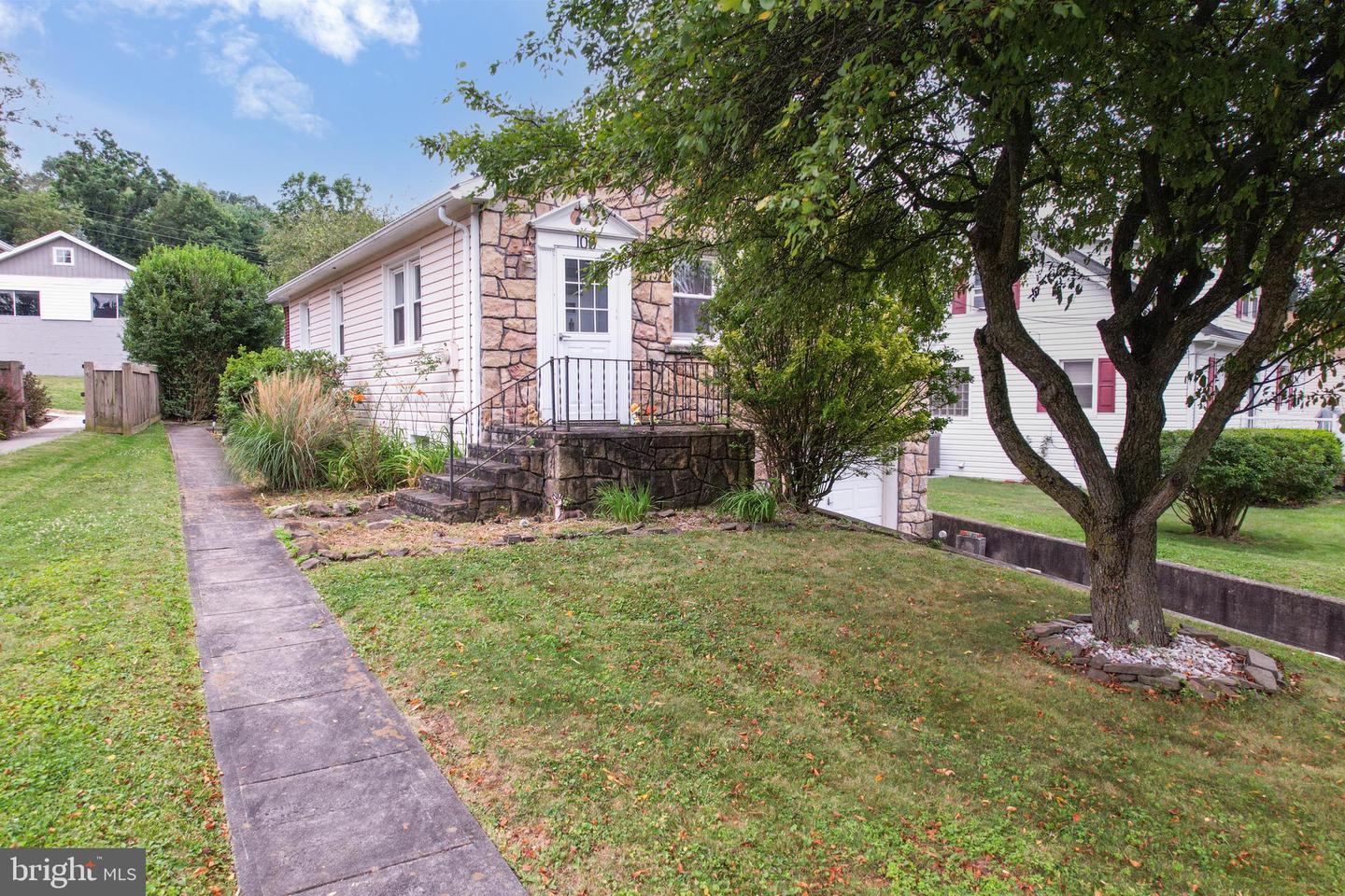 100 Braddock Rd Property Photo 30